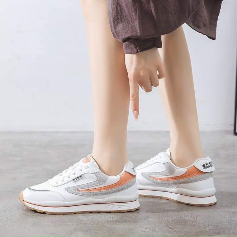 giày thể thao trắng viền hồng viền xanh