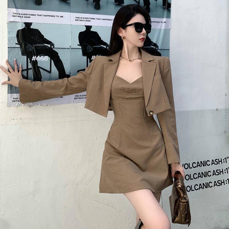 Áo Trễ Vai Một Bên Vai Áo Nữ Tay Dài Ngọt Ngào Và Gợi Cảm Dễ Phối Đồ Mới 2022