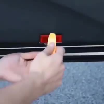 Đèn Rọi Cửa Xe Mercedes / AMG