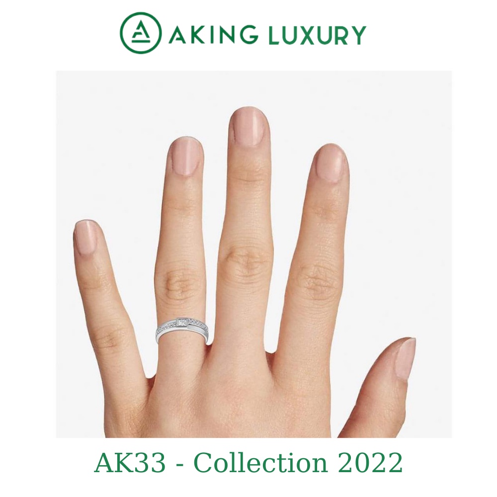 Nhẫn đôi bạc cao cấp AKING LUXURY AK33. Nhẫn nam, nhẫn nữ thiết kế đồng điệu sử dụng đá vuông tạo cảm giác khỏe khoắn.