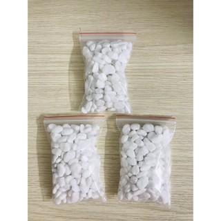 Đá trắng trang trí bể cá
