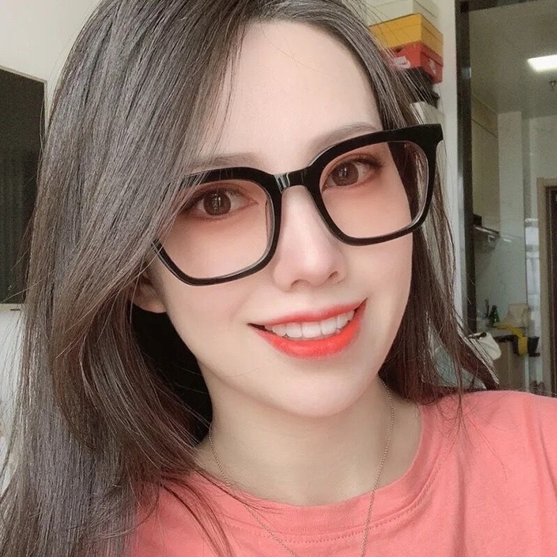 (KIQI-FASHION) COD Kính Mát Mắt Mèo Chống Tia UV400 Thời Trang Cho Nữ