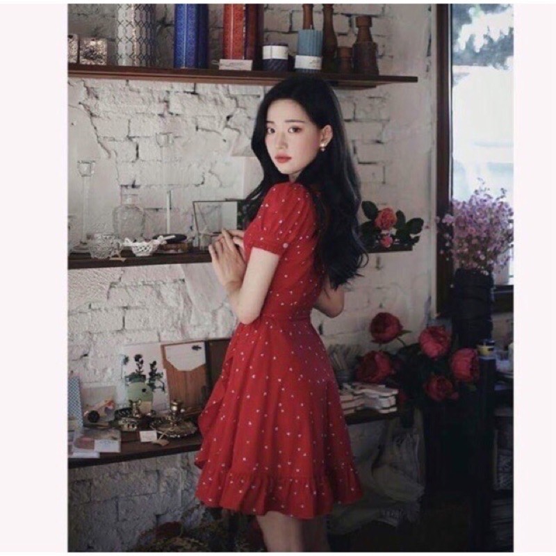 Đầm bi đỏ bèo thắt nơ eo