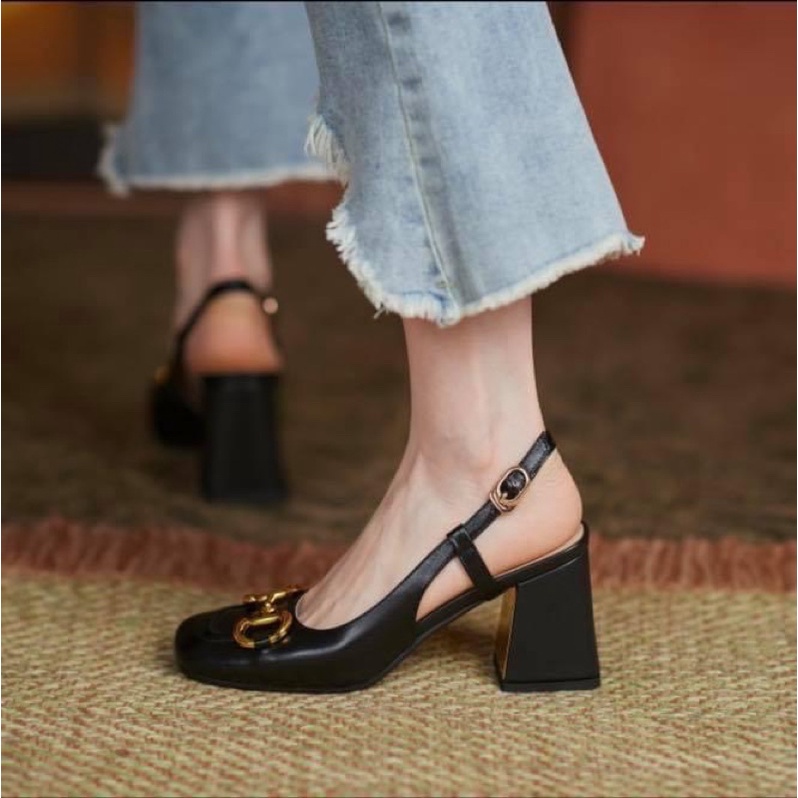 Giày sandal cao gót nữ bít mũi in chữ gót vuông dây quai ôm chân - Order