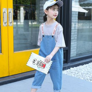 Quần yếm jeans cho bé gái