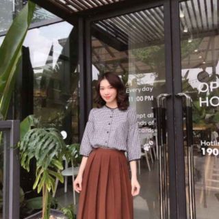 chân váy xếp ly xòe
