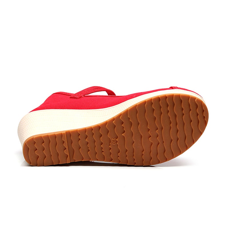 Giày thêu hoa như gấm đế xuồng 5p gc012