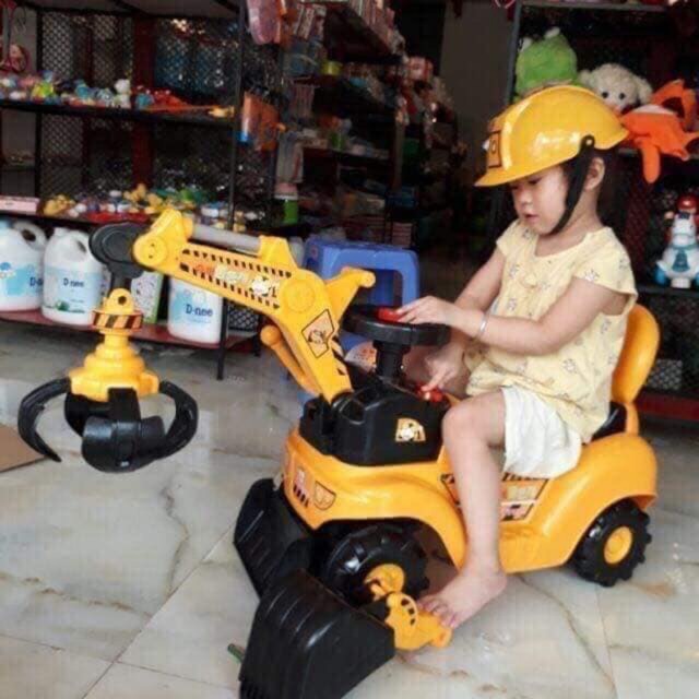 Xe cẩu cho bé