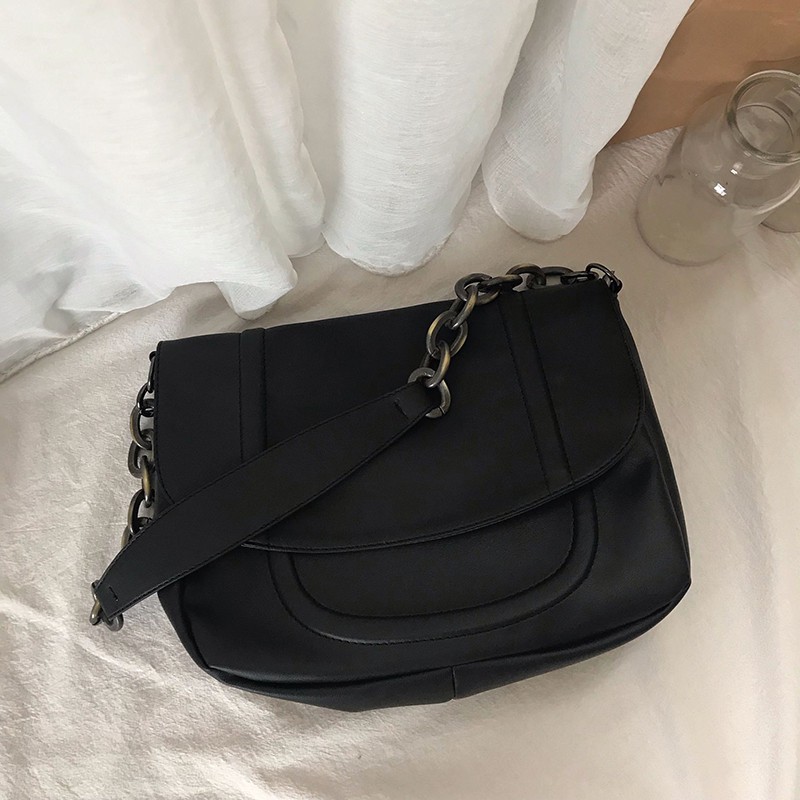 [Mã SKAMA06 giảm 8% tối đa 50K đơn 250K] Túi đeo chéo da vintage | BigBuy360 - bigbuy360.vn