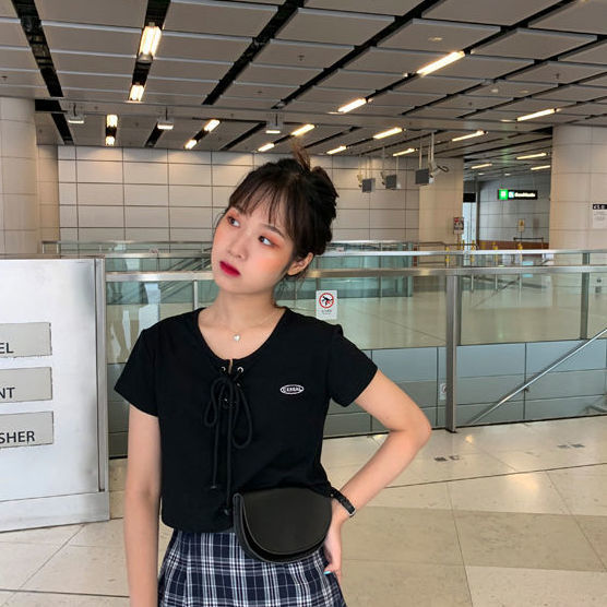 BH Áo Croptop Phối Dây Thắt Phong Cách Retro Hàn Quốc