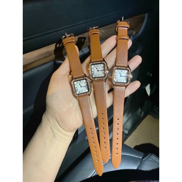 Đồng hồ mặt vuông dây da nữ