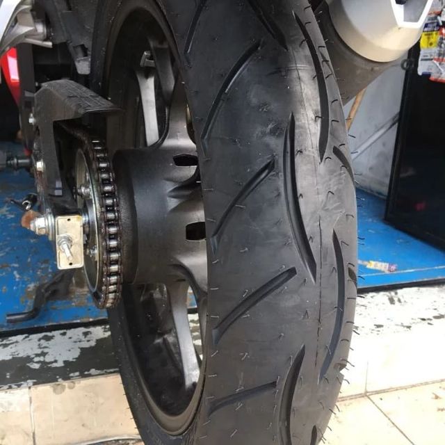 Cặp vỏ lốp xe Metzeler cho Winner và Ex 150, size 90/80-17 và 120/70-17, vỏ ko ruột - giá 1 cặp.
