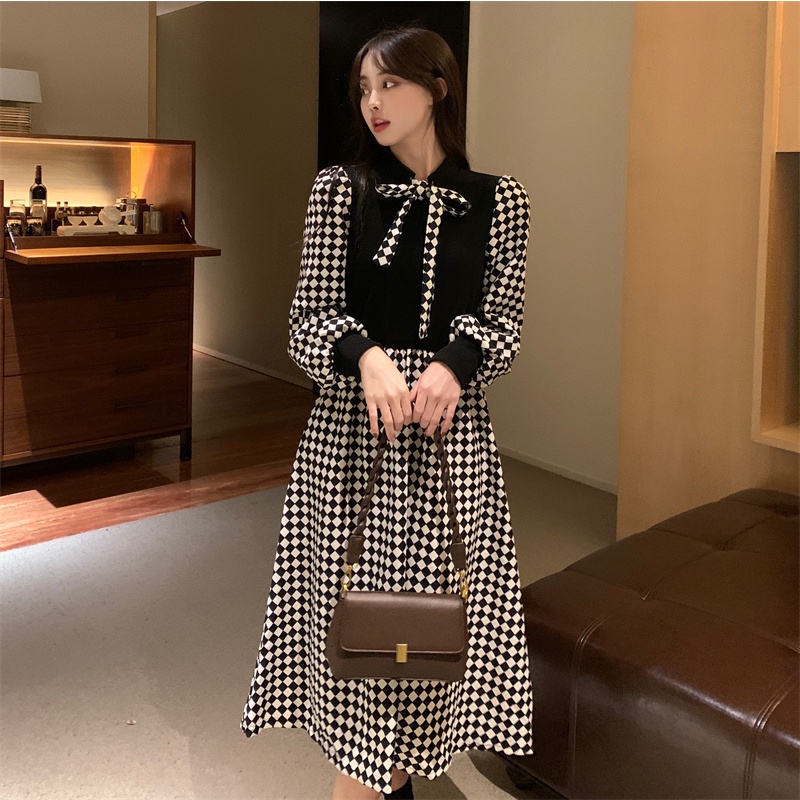 SUXI Đầm midi chữ A tay dài phong cách Hàn Quốc