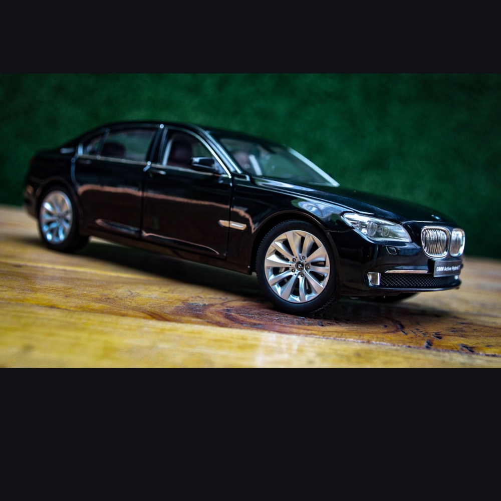 Mô hình xe BMW X7, X6M, X5, 750LI, M5, M3, Mini Cooper 1:18