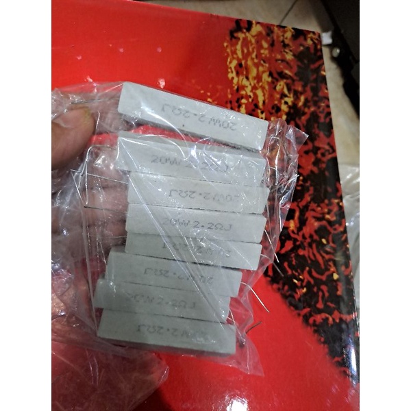 5 Điện trở sứ 2.2om 20w