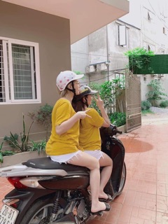 Áo phông trơn cổ tim