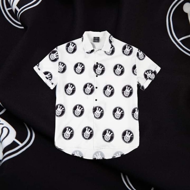 Clownz Headshot Sleeve Shirt - White