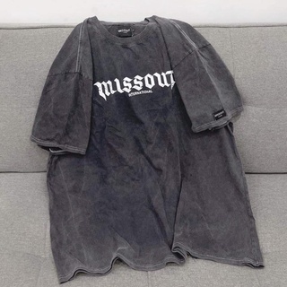 Áo loang đen vân đá chữ miss Ht
