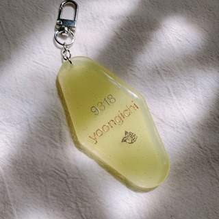 Móc khoá golden letters keychain