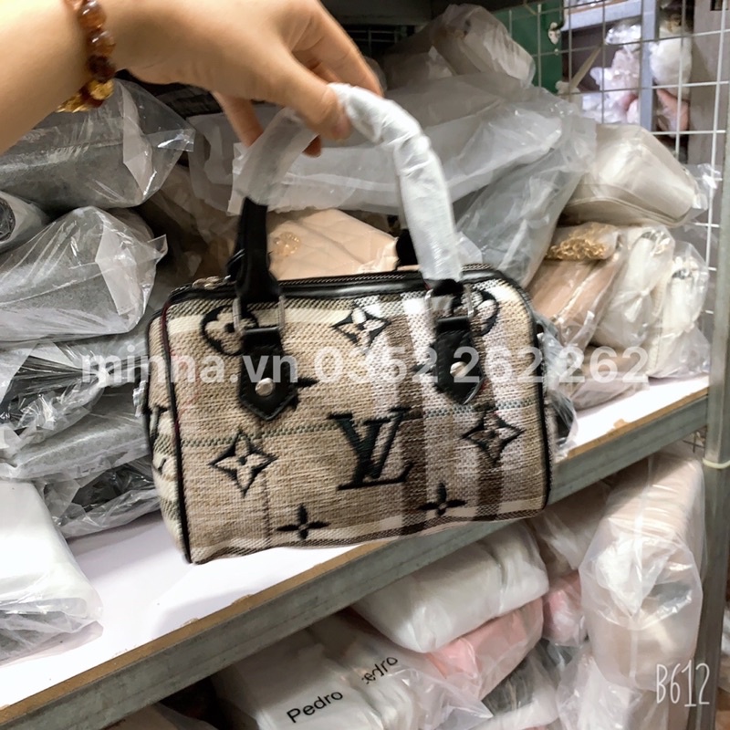 Túi Trống Hoa Vải Quai Xách Đen Có Dây Đeo Chéo