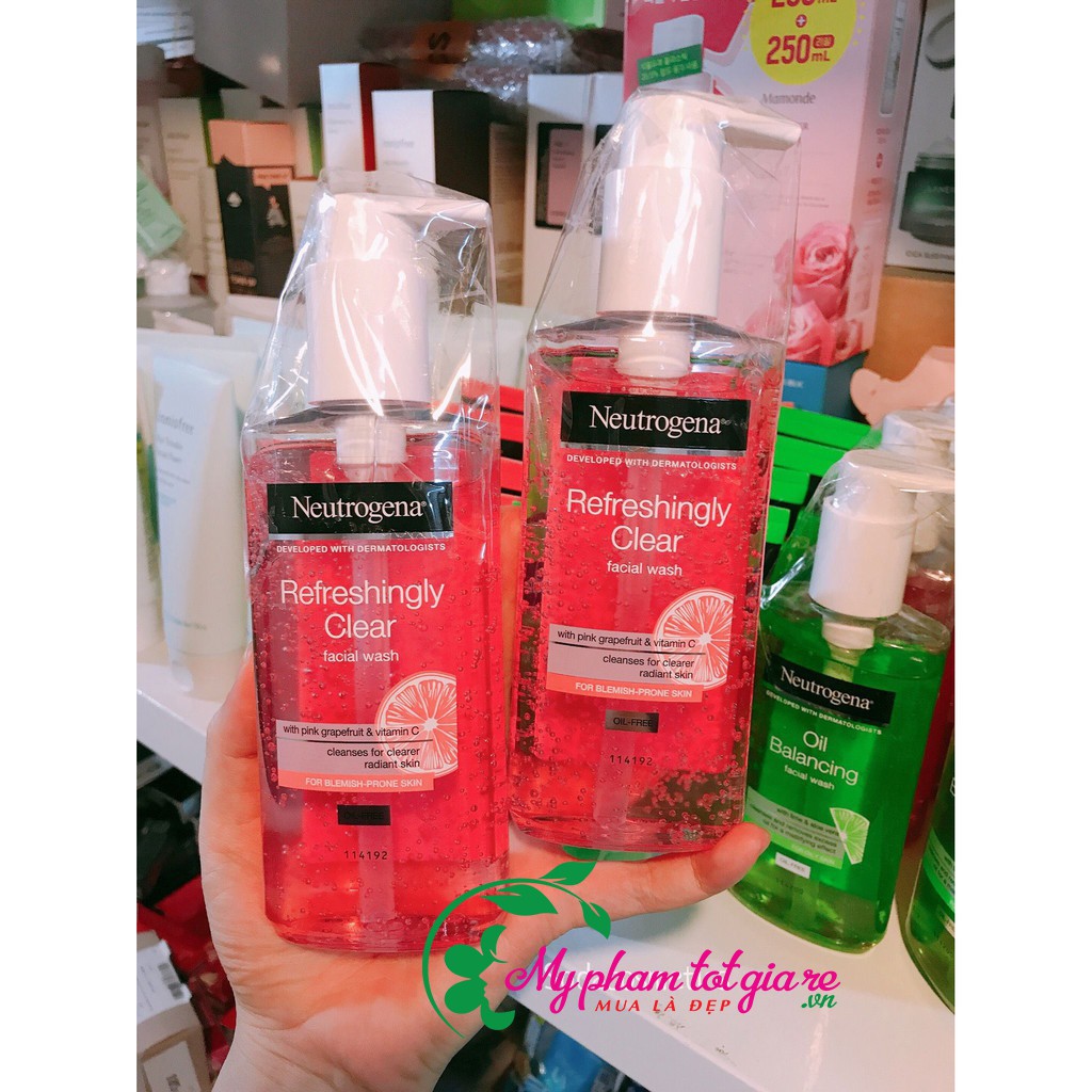 Sữa Rửa Mặt Bưởi Hồng Neutrogena Refreshingly Clear Facial Wash 200ml Mẫu mới