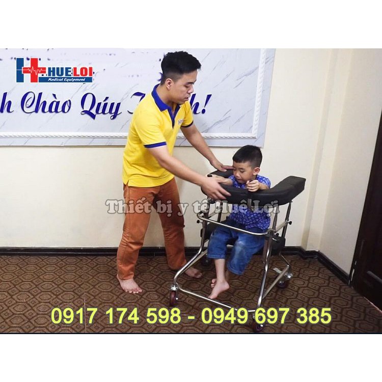 Khung tập đi cho trẻ bại não