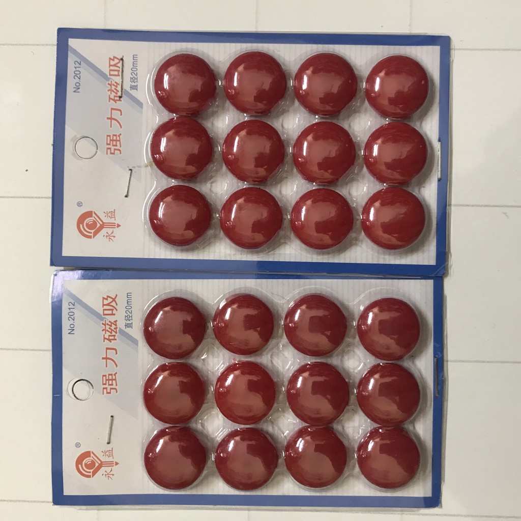 Vỉ nam châm 12 viên đính bảng từ màu đỏ kích thước  nhỏ 20mm