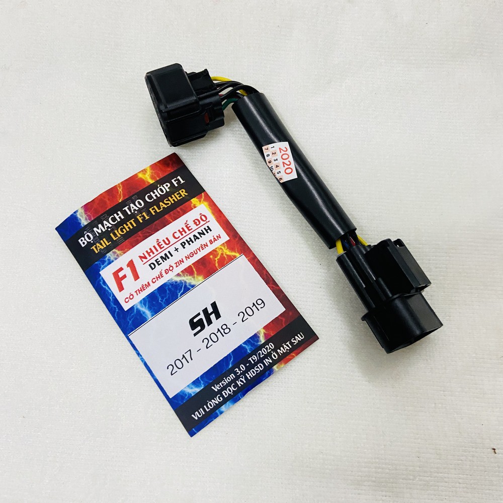BỘ MẠCH TẠO CHỚP F1 NHIỀU CHẾ ĐỘ KHÁC NHAU CHO DÒNG XE CAO CẤP