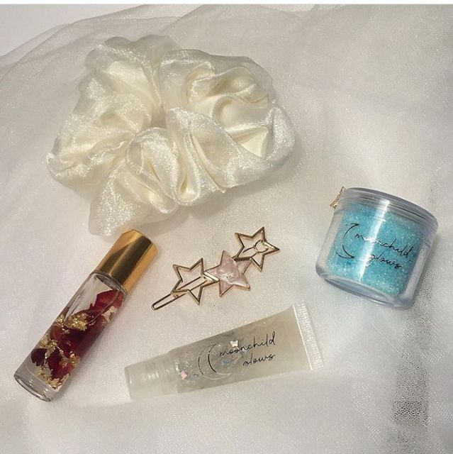 Set son bóng lipgloss The Stars Collection của Moonchild Glows | BigBuy360 - bigbuy360.vn