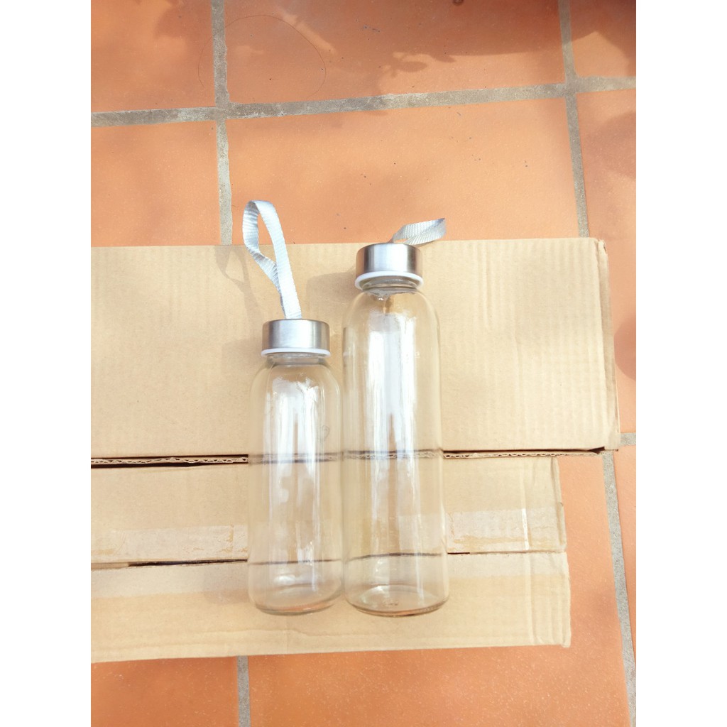 Bình thủy tinh đựng nước có dây treo loại 300ml, 500ml [ TIỆN LỢI ]