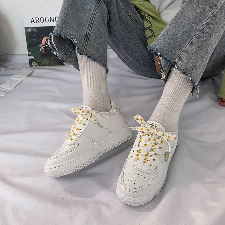 Giày Học Sinh Sneaker AIR Nữ Dây Hoa Cúc Hot Trend(Kèm Phụ Kiện)