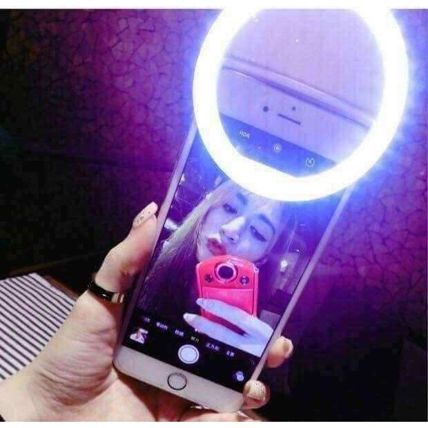 Đèn LED Selfie kẹp điện thoại nhỏ gọn tạo hiệu ứng ánh sáng 3 chế độ