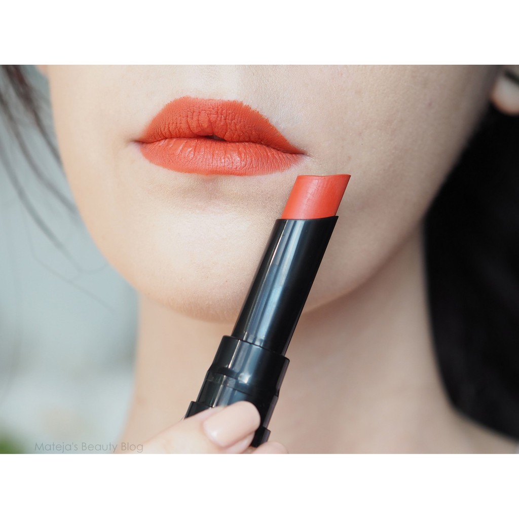 Son lì dạng thỏi màu cam 06 abrico dabra Rouge Velvet The Lipstick