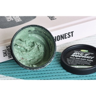 Share mask lush