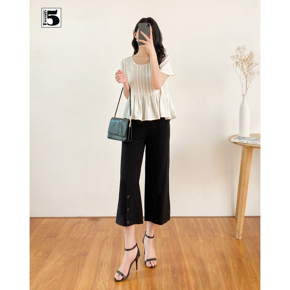 Quần vải nữ công sở suông rộng lửng gấu cài cúc Twentyfive N632