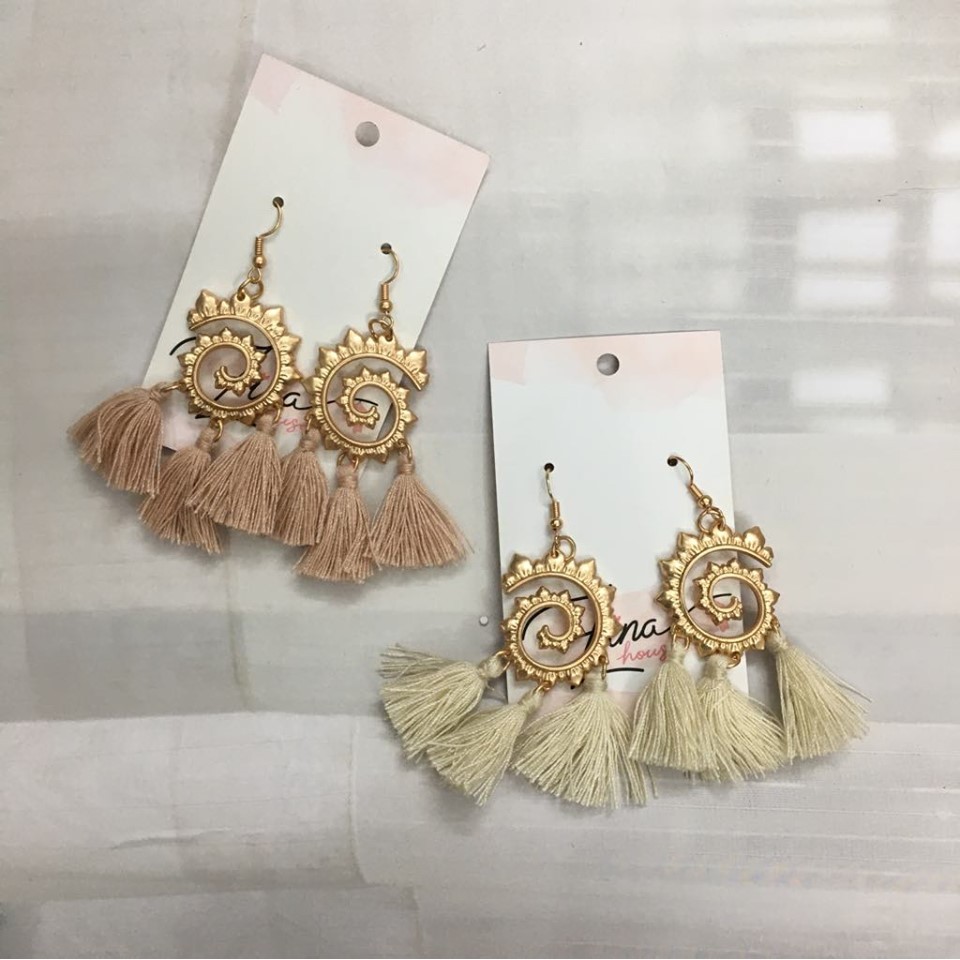 Khuyên tai boho xoắn ốc