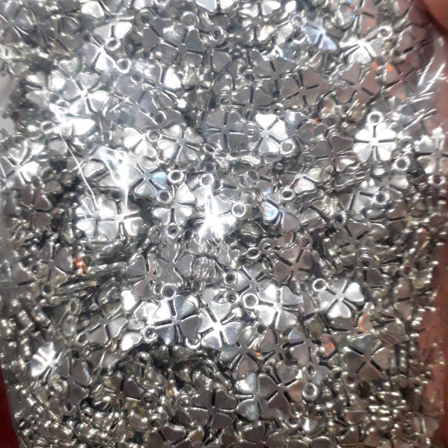 nguyên liệu charm giá rẻ : 50 gram giá 25k