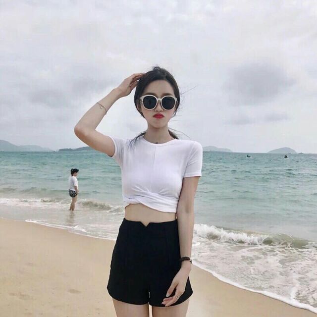 ÁO CROPTOP XOẮN EO TAY NGẮN