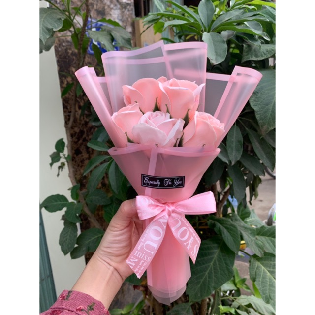 Hoa sáp bó 5 bông siêu xinh