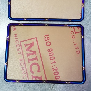 bộ ốp biển số titan sọc mẩu mới ( trọn bộ khung viền - nắp lưng - mica )