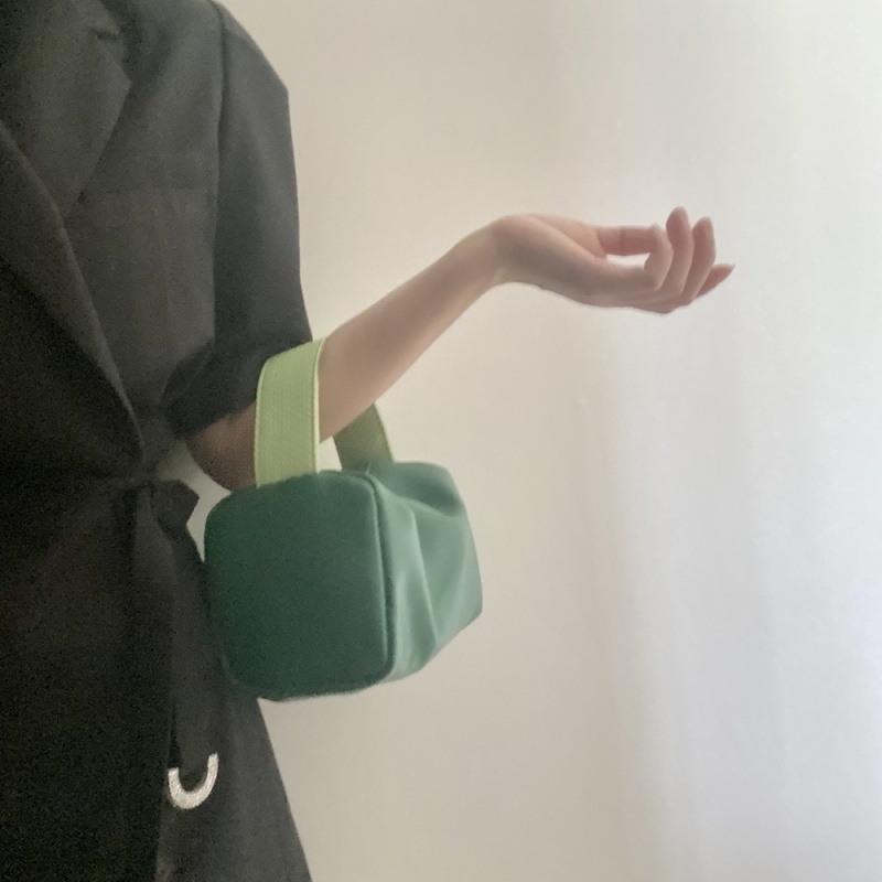 Túi Xách Tay Đựng Mỹ Phẩm Cỡ Lớn Bằng Da Màu Kẹo