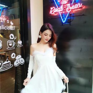 Váy ôm quyến rũ thời trang cho nữ
