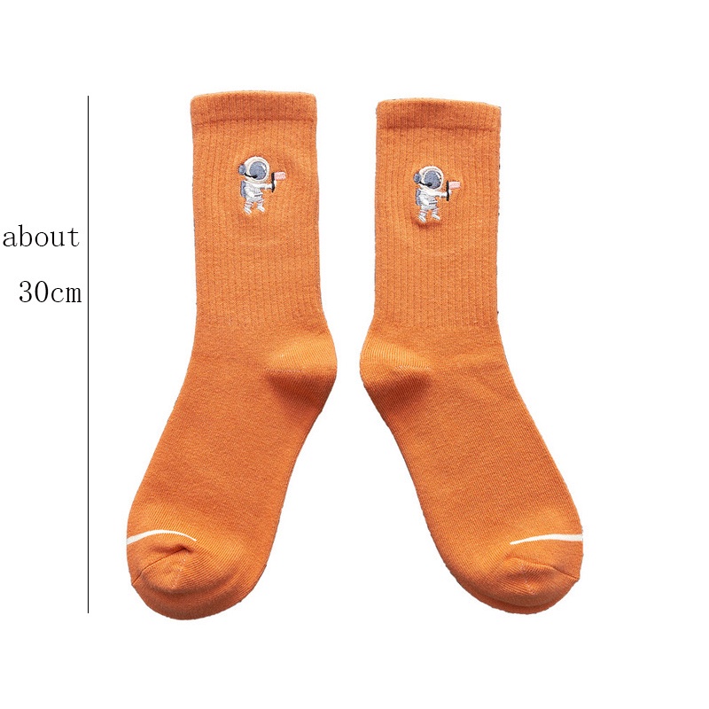 Vớ cotton cổ cao thêu hình phi hành gia thời trang