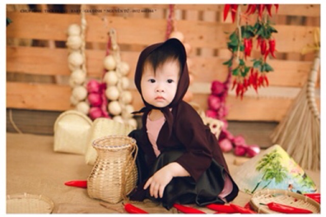 Áo tứ thân kèm sét yếm siêu xinh