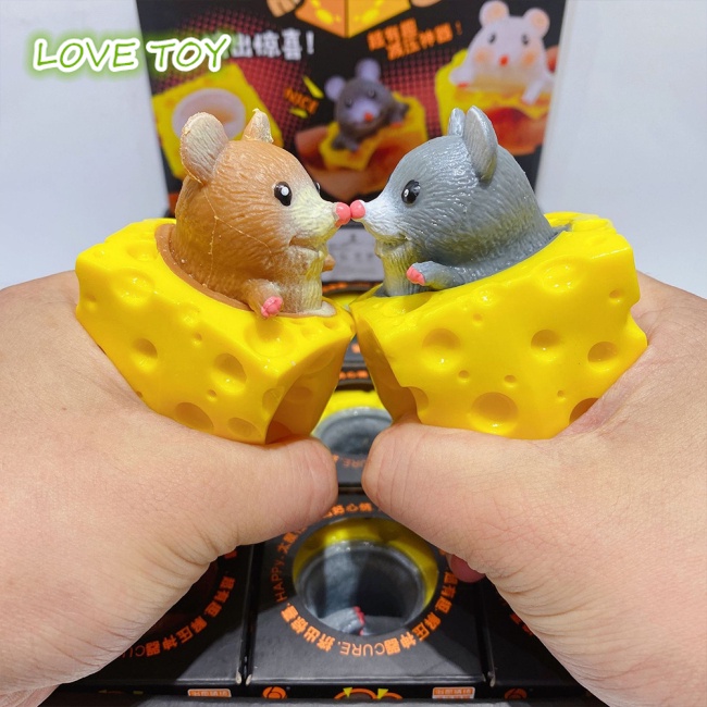 Đồ chơi mềm cầm tay đa năng hình chú chuột dễ thương giúp giảm căng thẳng