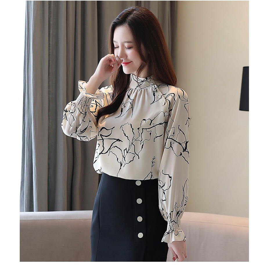 Áo chiffon nữ tay dài ống loe in họa tiết | BigBuy360 - bigbuy360.vn