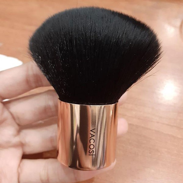 Cọ Phủ Phấn Kabuki Tán Tròn Vacosi Kabuki Brush M20