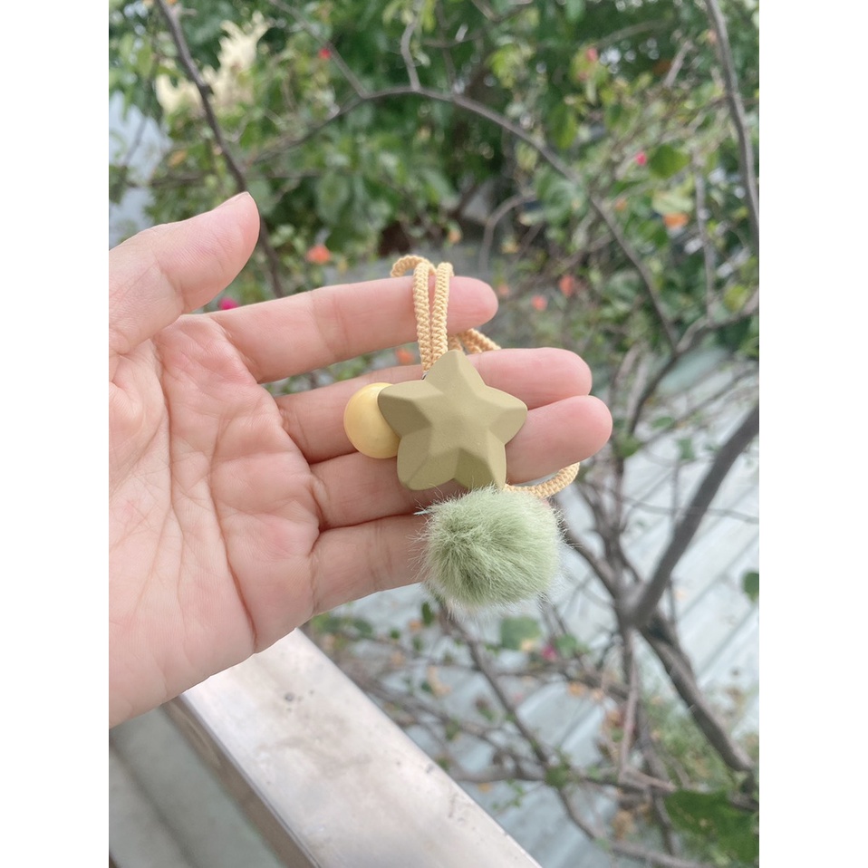 Cột tóc ngôi sao xinh xắn nhiều màu