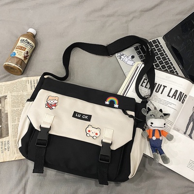 cặp đeo chéo may mắn tặng kèm stick hàng loại 1 siêu hót 2022