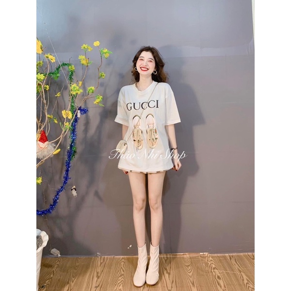 Set váy tennis trắng + tshirt gu xì